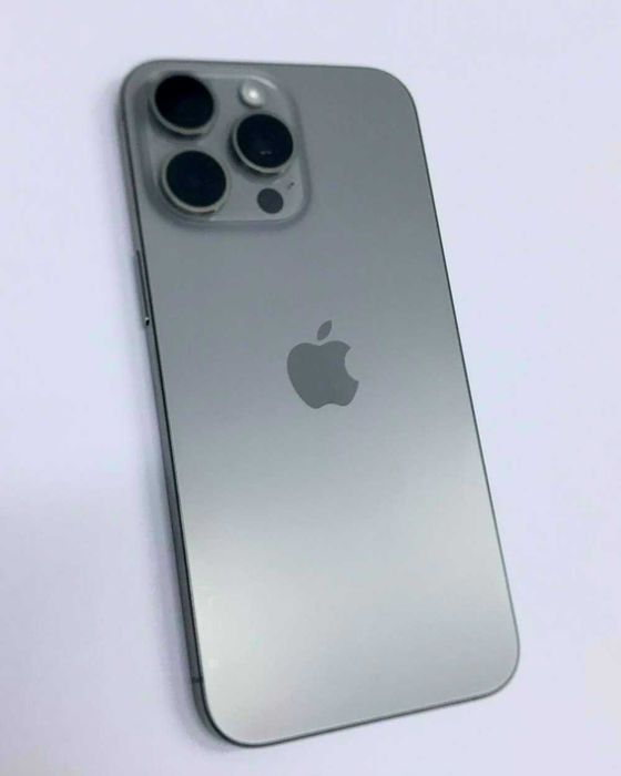 Экран менян 2.3.8.5.8.8 iPhone 15 Pro Max 256GB Natural Titanium