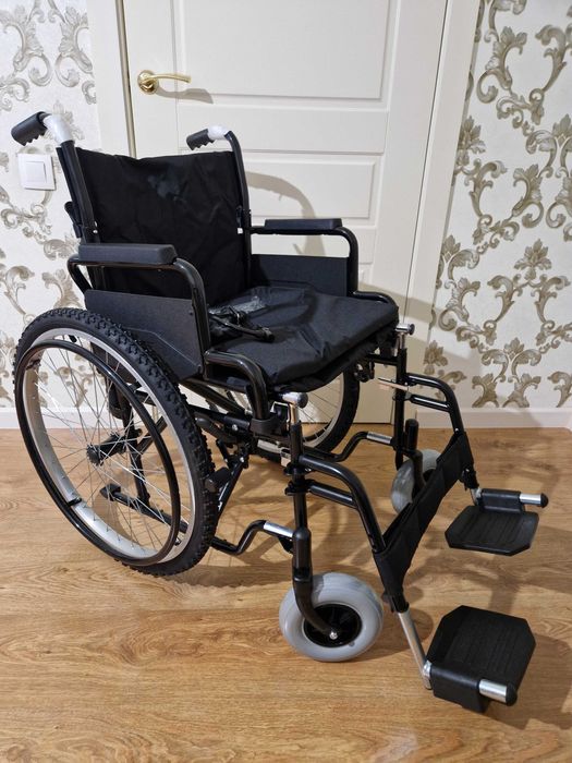 инвалидная коляска