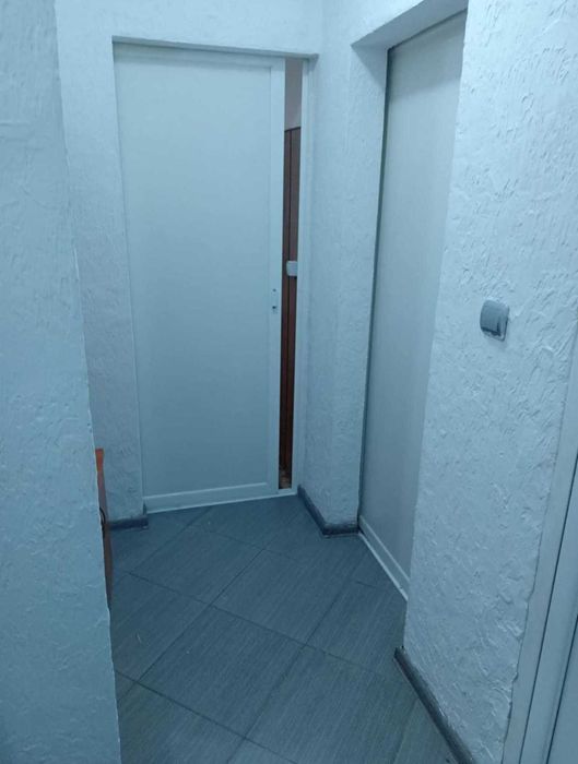 Продава се Двустаен апартамент в Казанлък - 65 кв.м за 1020 €/кв.м - Снимка #11