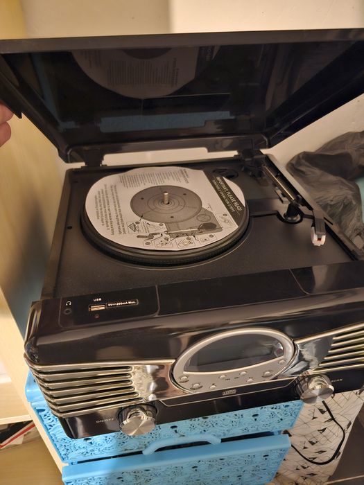 Pick-up retro Bluesky BBTR100 cu USB, radio și AUX funcționează perfec