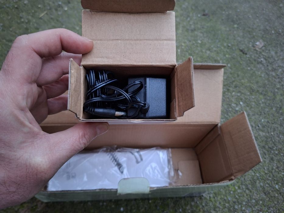 Foarfeca cu acumulator pentru iarba și arbusti