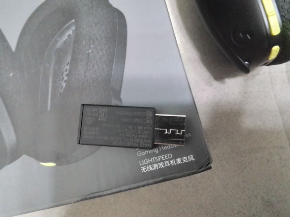 Наушники  Logitech чёрные