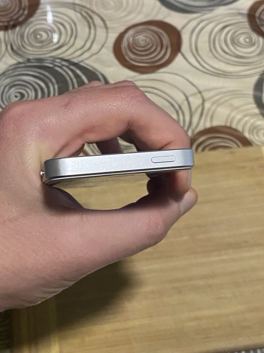 Iphone SE 16GB (2016)