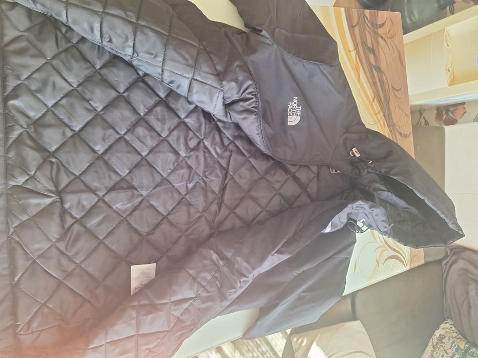 Яке на The North Face L размер