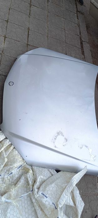 Преден капак,  предни калници и капак за двигател w204