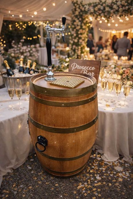 Dozator in Butoi de lemn de inchiriat - evenimente