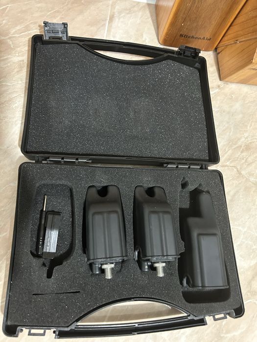Vand 2 Senzori DELKIM TXI-DV2 BITE ALARM  + Statie DELKIM, stare foarte buna