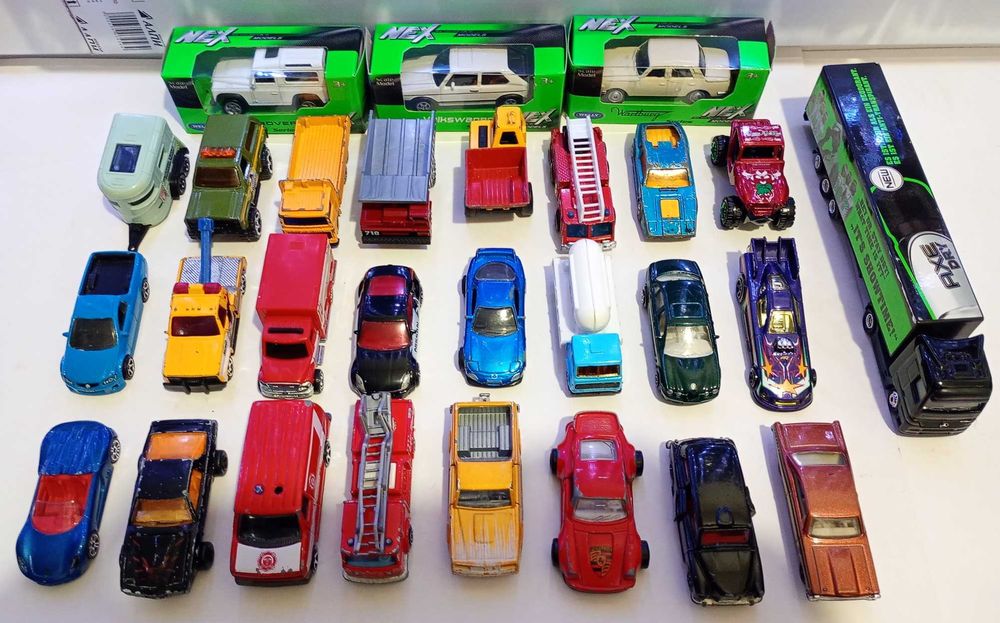 Метални колички Hot Wheels Matchbox Хот Уилс Мачбокс Welly Maisto