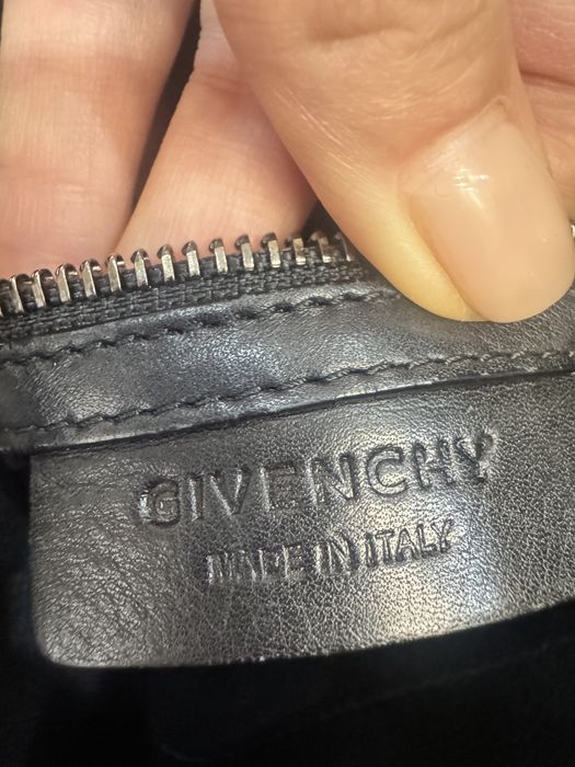 Сумка Givenchy кожаная оригинал