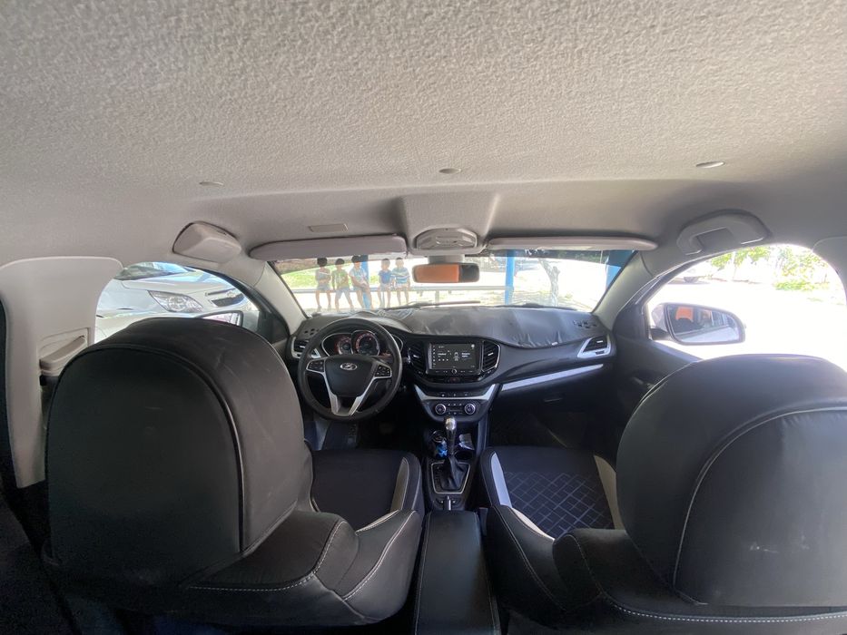 Lada vesta cross