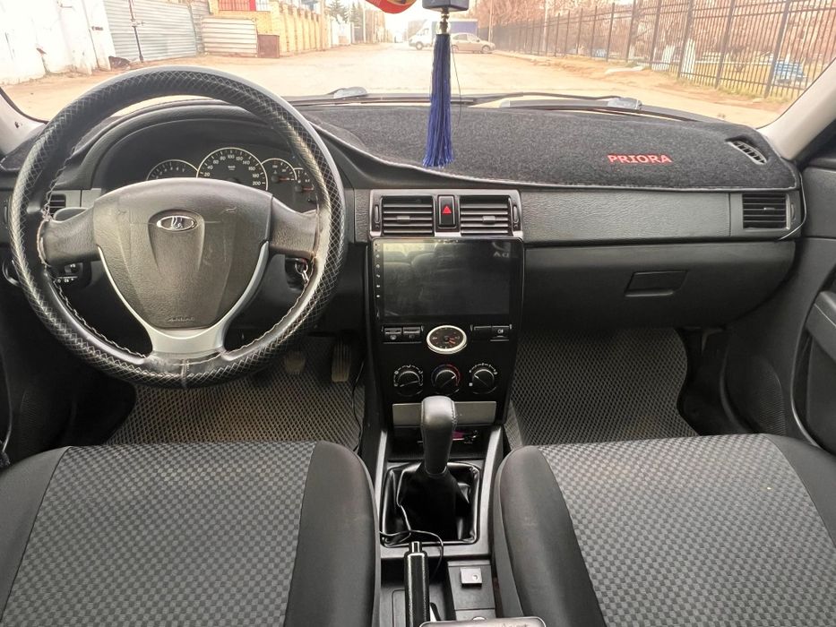 Лада приора год 2013