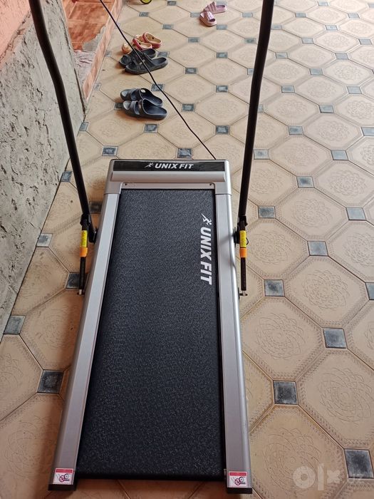 Беговая дорожка UnixFit R-300C