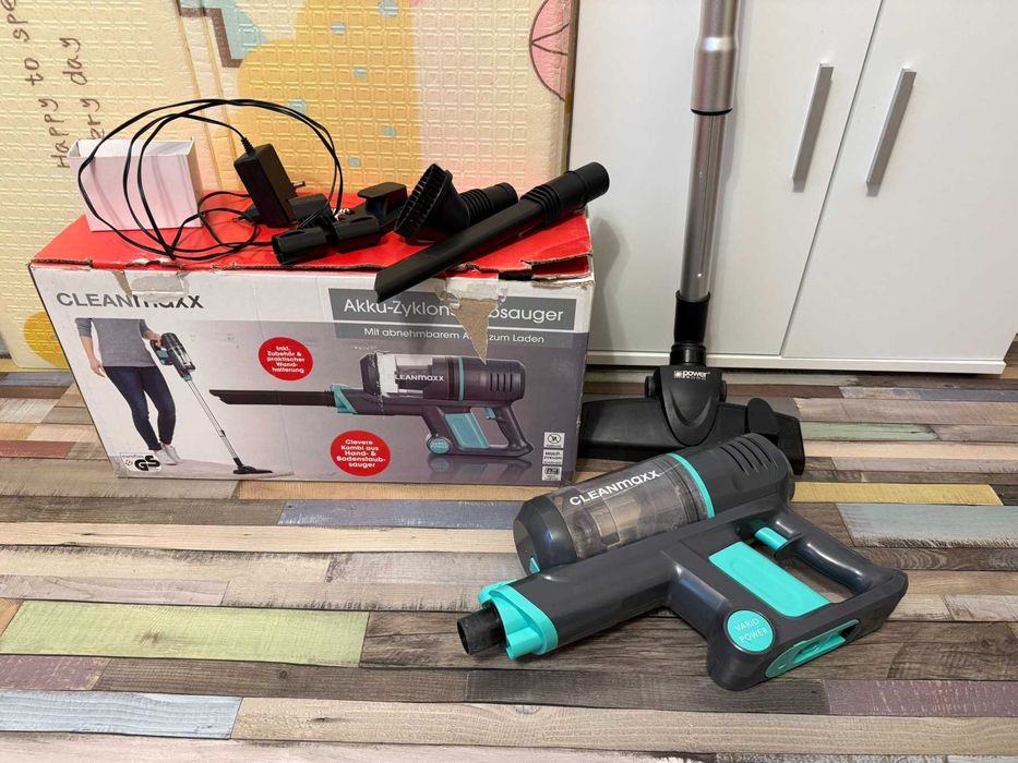 Вертикална прахосмукачка Cleanmaxx 2 в 1