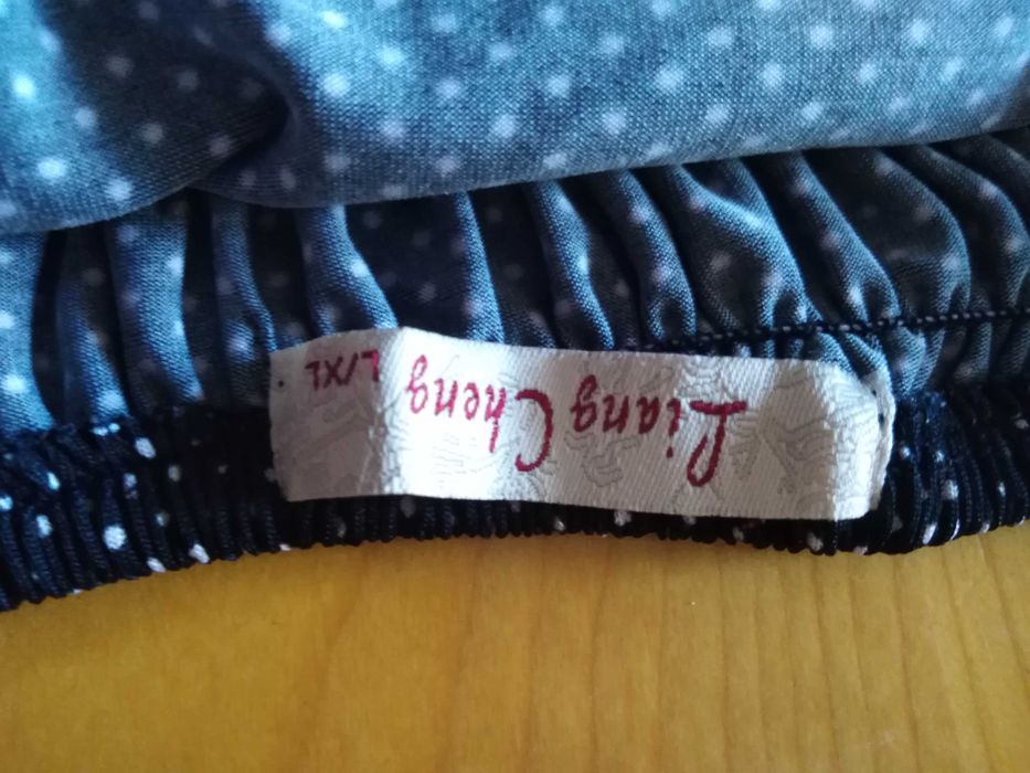 Много запазени Рокли на символични Цени!