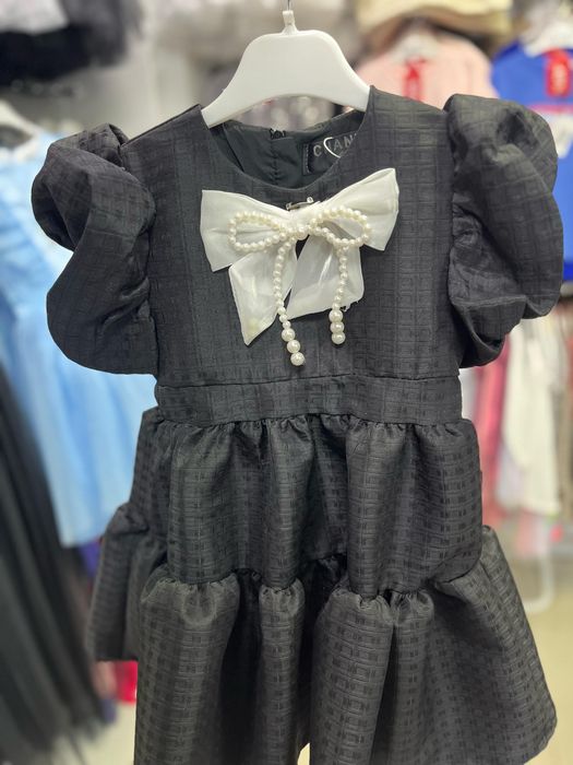 Продам новые платья на девочек от 3х до 9 лет