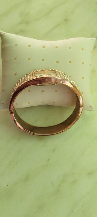 Дамски часовник Гривна