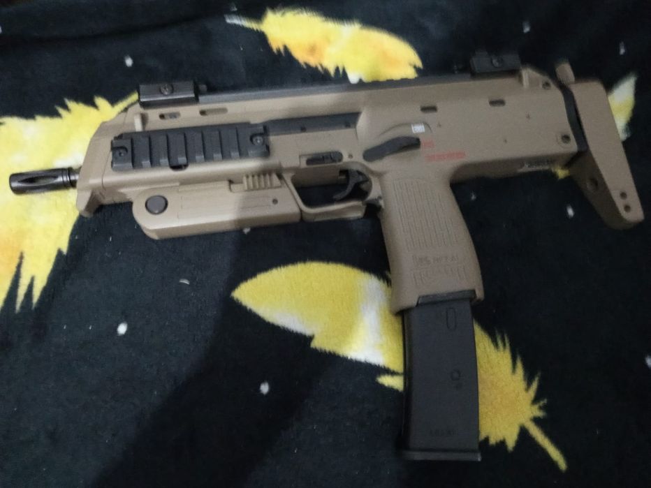 Pușcă airsoft MP7A1 Tokyo Marui Gas blow back