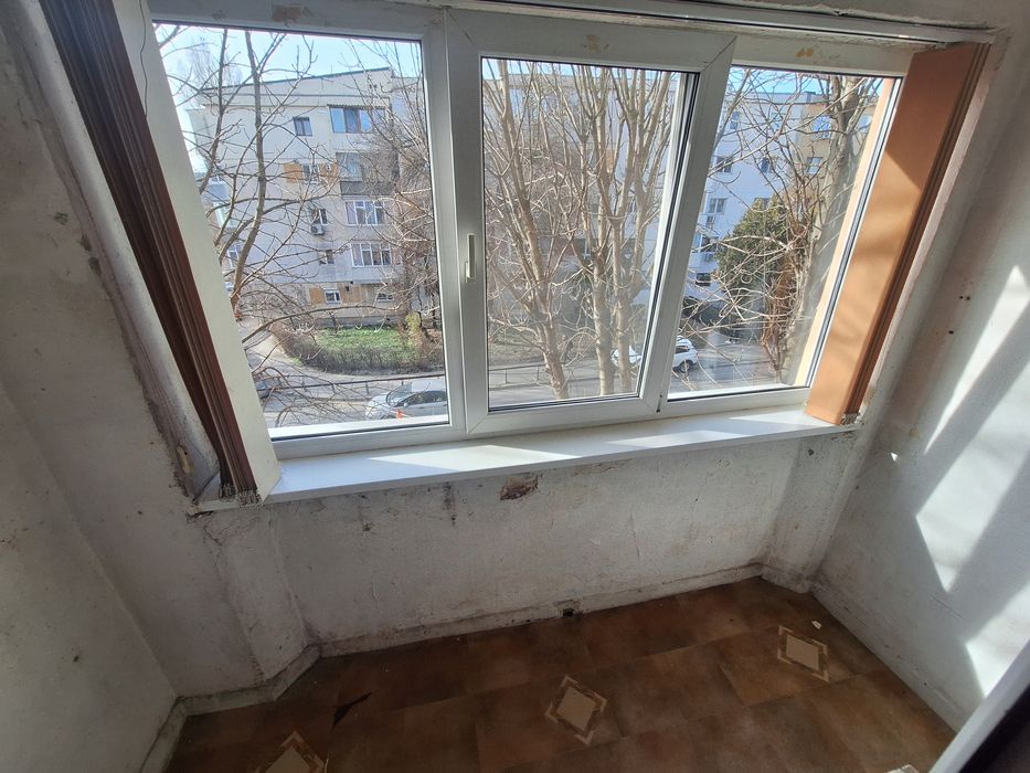 APARTAMENT 3 CAMERE - ETAJ 2 - TOMIS NORD - Stradal - Str Tulcei 5 - Gaze