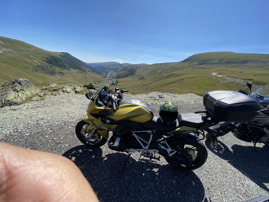 Motocicleta BMW R1250RS