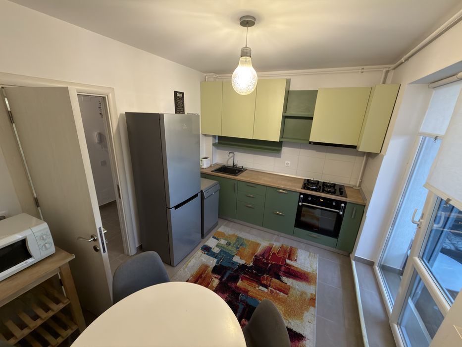 Inchiriere apartament deosebit 2 camere, cu parcare, direct proprietar