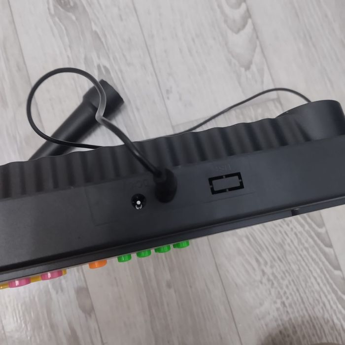 Обучающий детский инструмент синтезатор