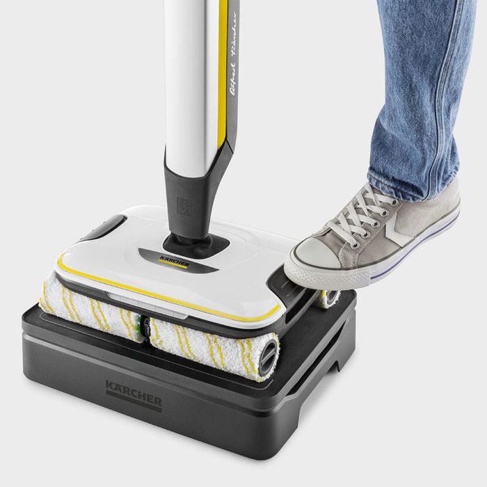 Продам электро швабру Karcher FC 7