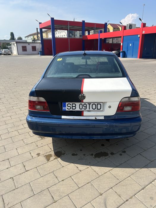 BMW Seria 5 0 — imagine 4