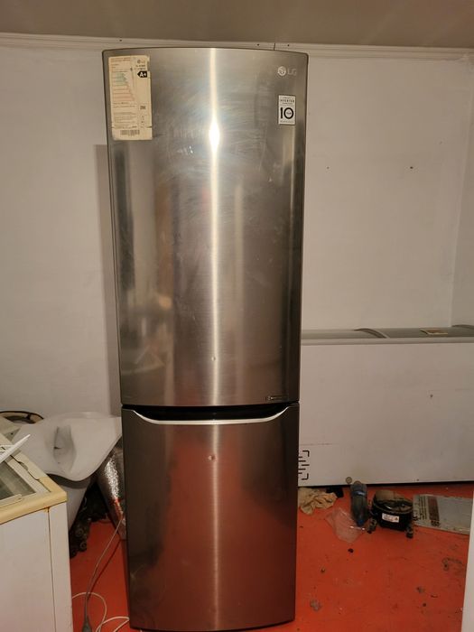 Холодильник сатылады