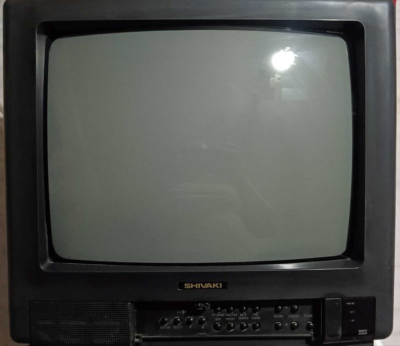 Телевизор Shivaki.