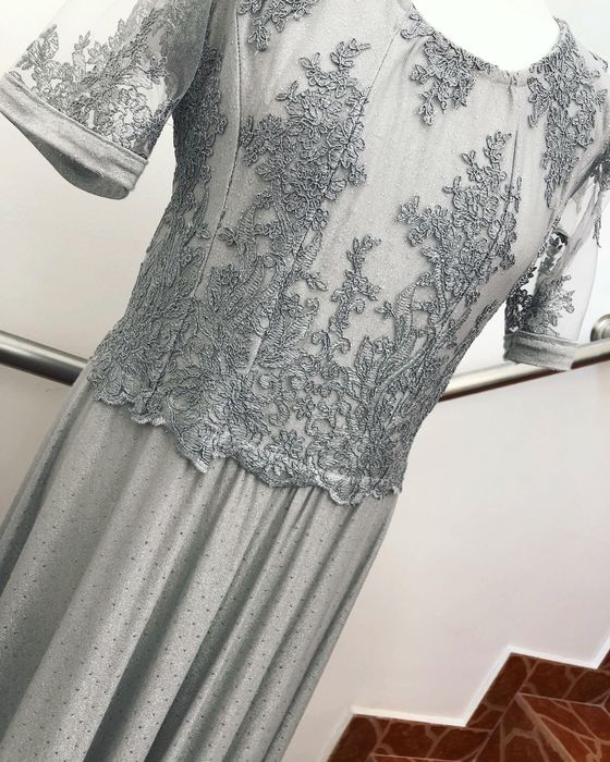 Rochie gri,mărimea L