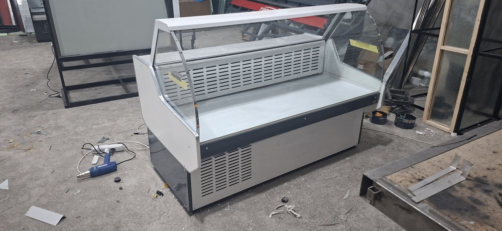 Витрина холодилник