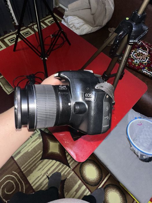 Фото Аппарат CanonEOS 1100D