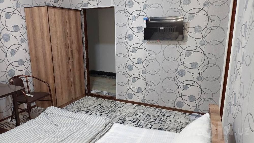 Arzon Bezzaks Hotel Mehmonxona Гостиница Беззакс М