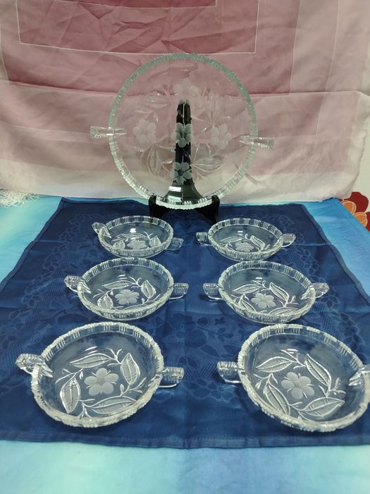 Нов кристален сервиз
