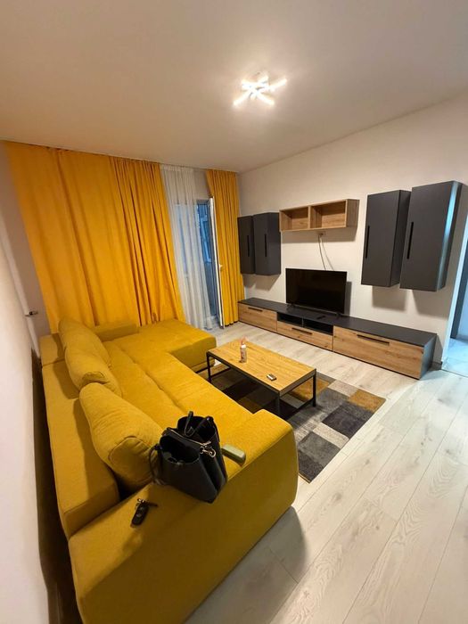 Apartament de închiriat – Casa de Cultură | Termen lung | 450 €/lună
