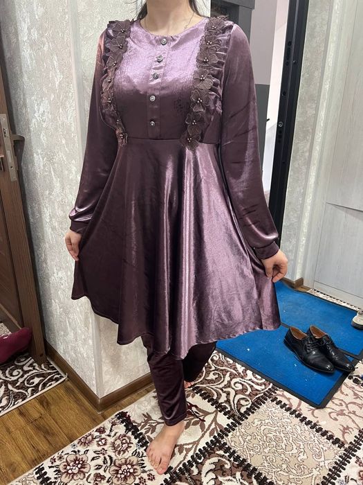 Келинчаклар учун куйлаклар. Холати яхши , бир-биридан чиройли, 46-48.