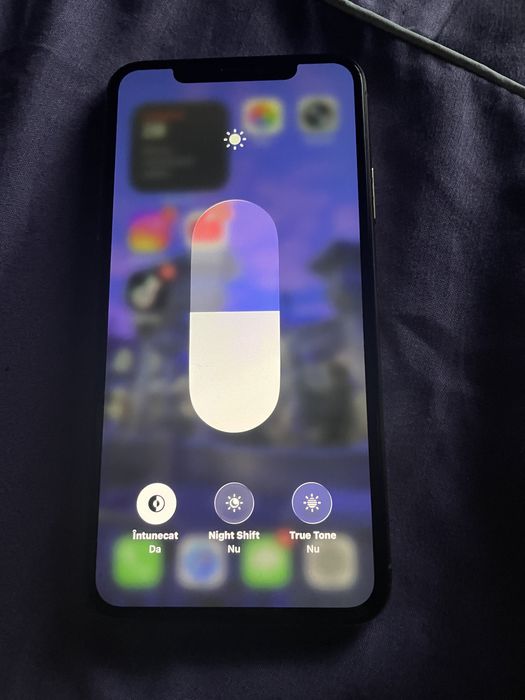 Vand/schimb iphone 11 pro max 256