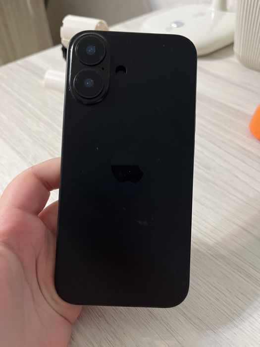 iPhone 16 , Б/у муляж