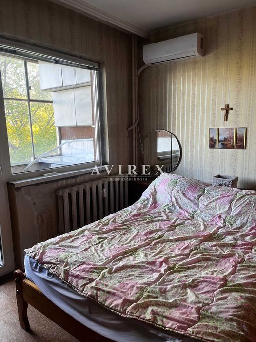 Продава се Тристаен апартамент в Пловдив, Тракия - 100 кв.м за 1353 €/кв.м - Снимка #2