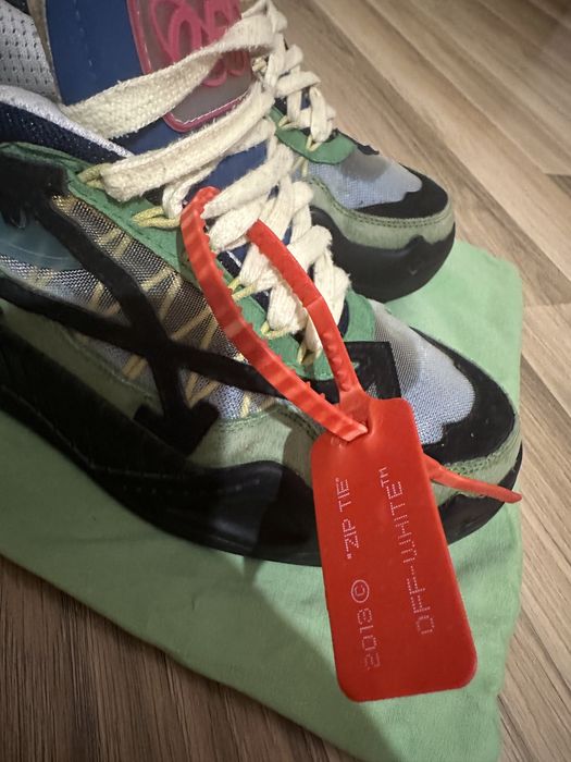 Sneakers Off-White ODSY 1000