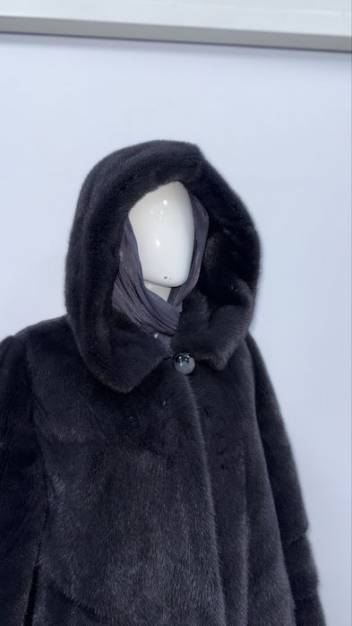 Продам Шубу новая