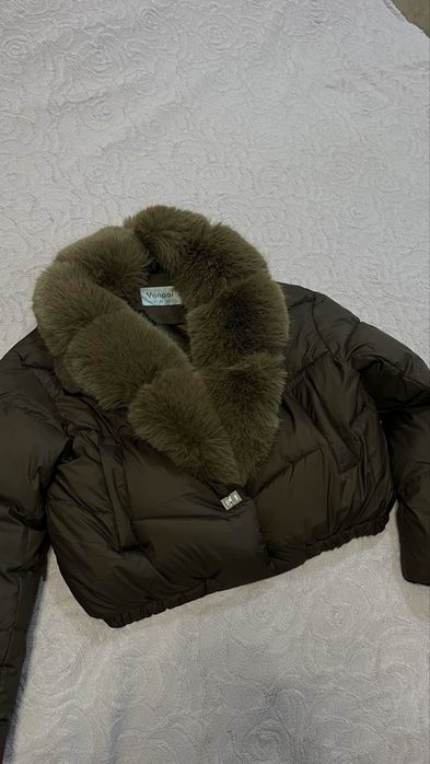 Продам куртку 2 размера в наличии