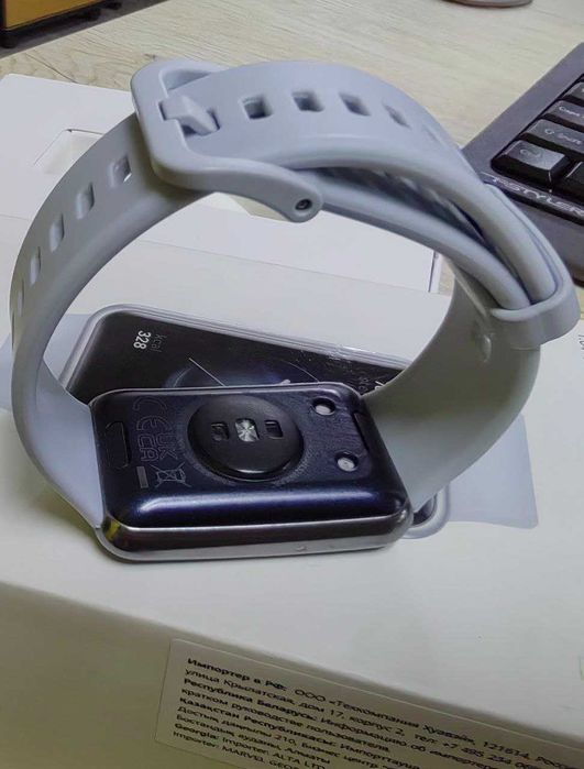 Часы для бега, велопоездок Huawei Watch Fit