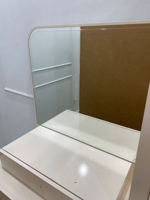 Продается мебель диван тумба