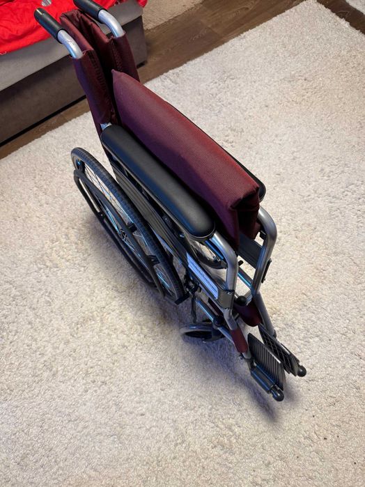 Scaun cu rotile manual, pliabil – Model H007