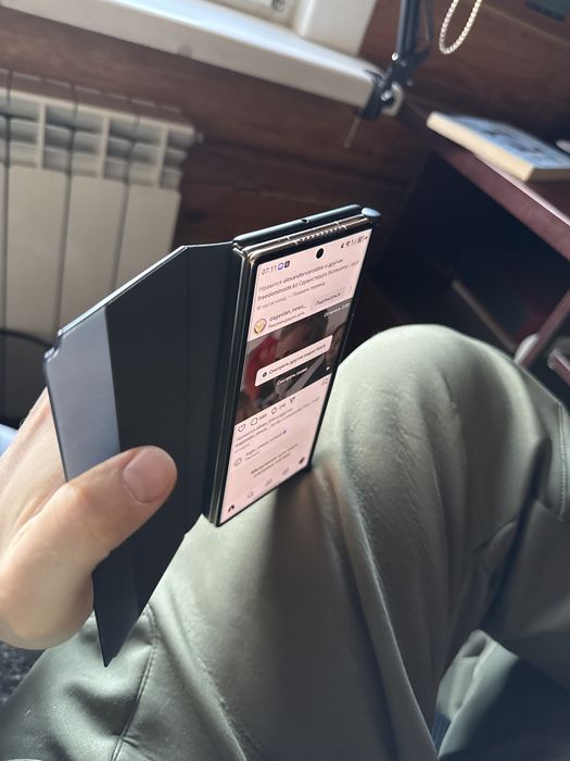 Huawei mate XTs ultimate design