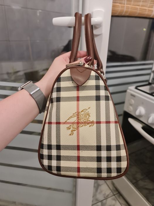 Geanta Burberry originala