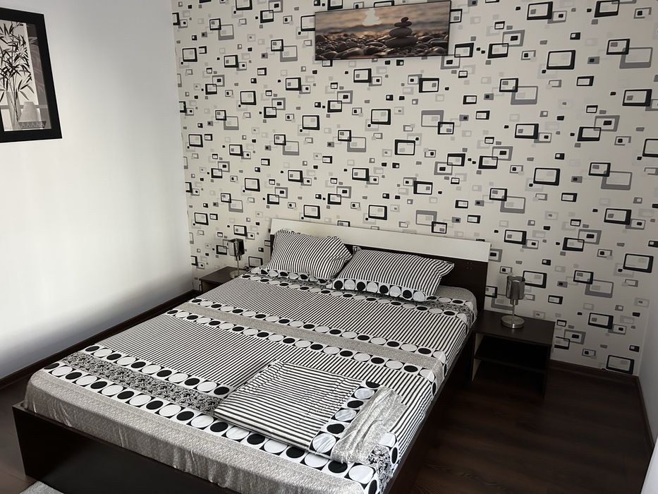 Ofer spre inchiriere apartament cu doua camere