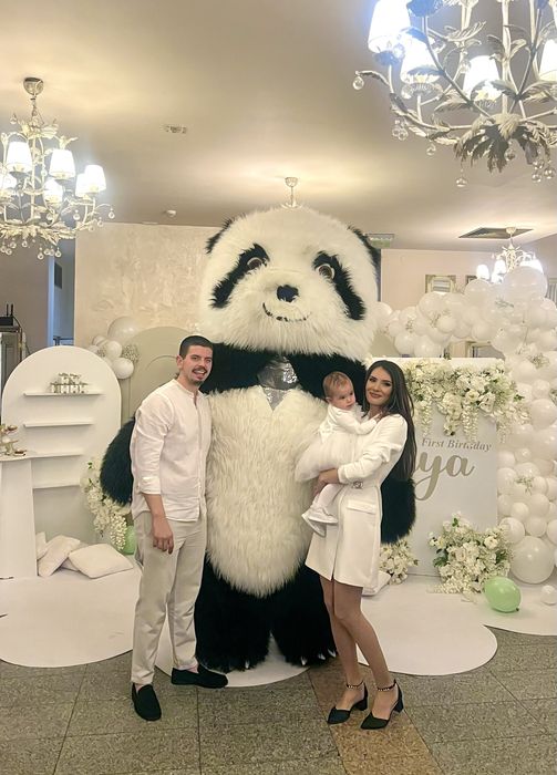 ИЗНЕНАДА с гигантска бяла МЕЧКА или ПАНДА