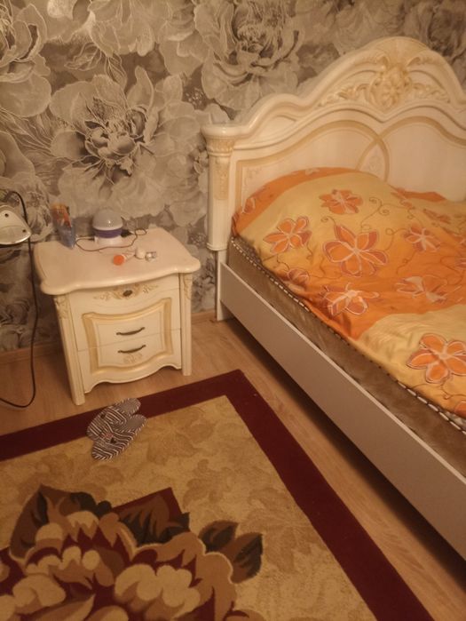 Спальный гарнитур из 5 предмет